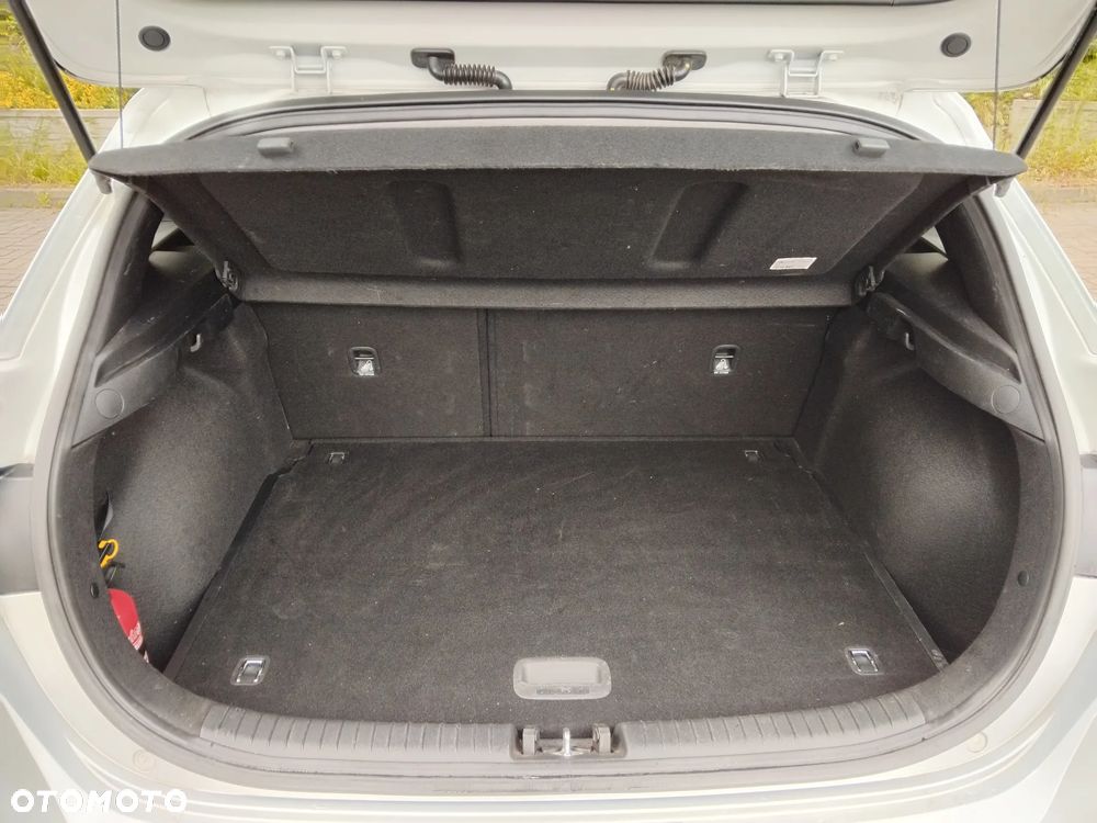 Kia Ceed 1.5 T-GDI L - 23