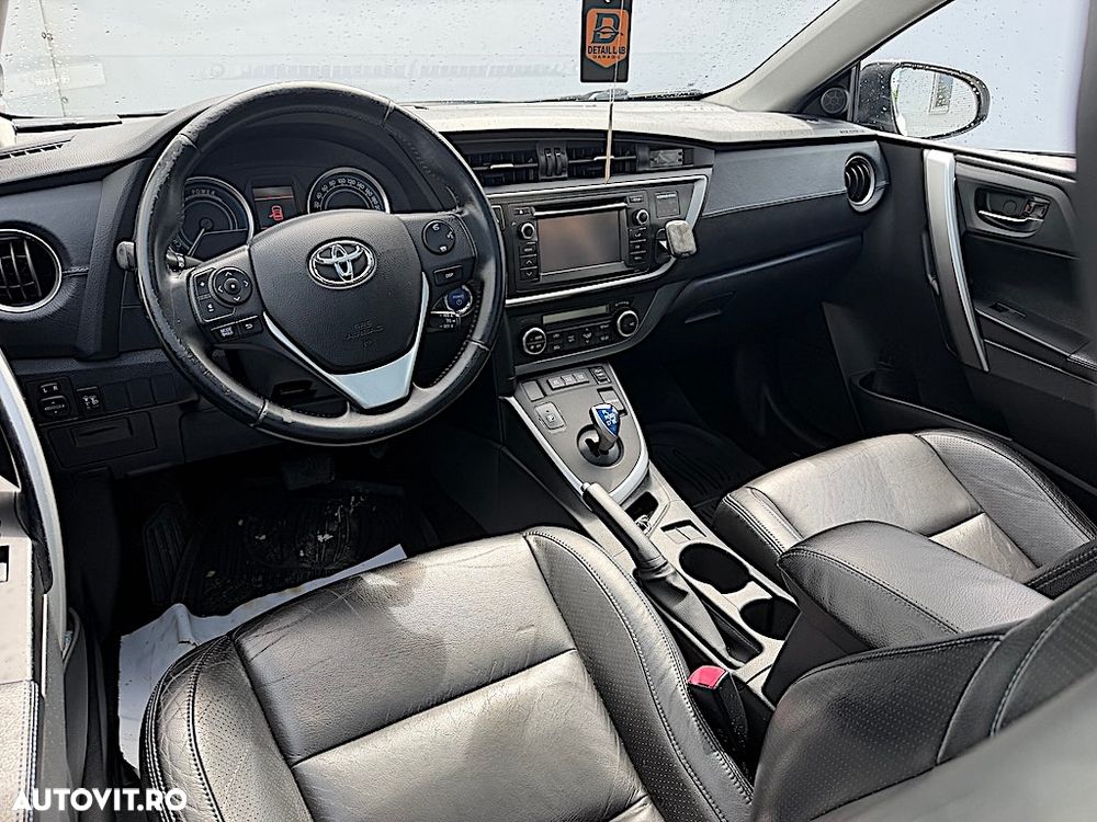 Toyota Auris 1.8 L VVT-i Luna - 9