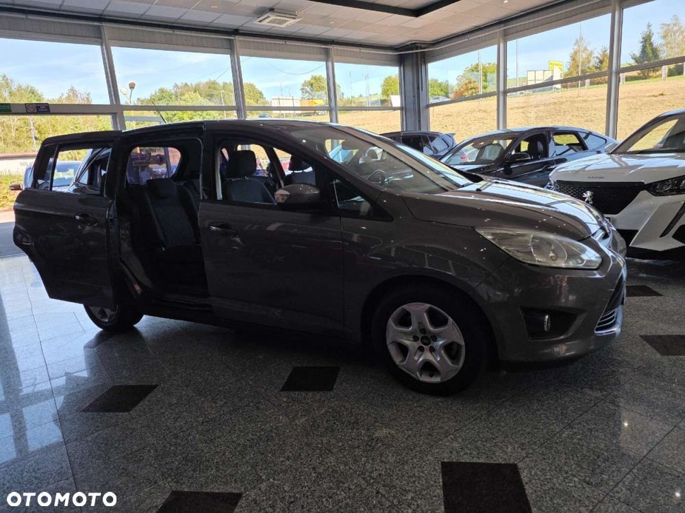 Ford Grand C-MAX - 8