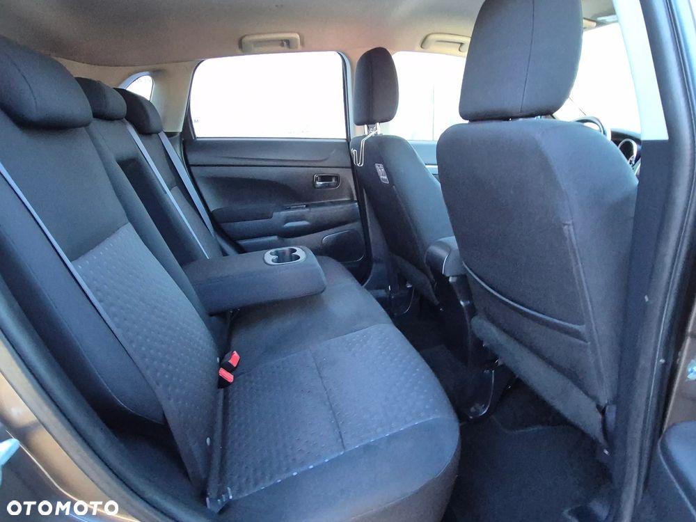 Mitsubishi ASX 1.6 2WD Comfort Edition - 29