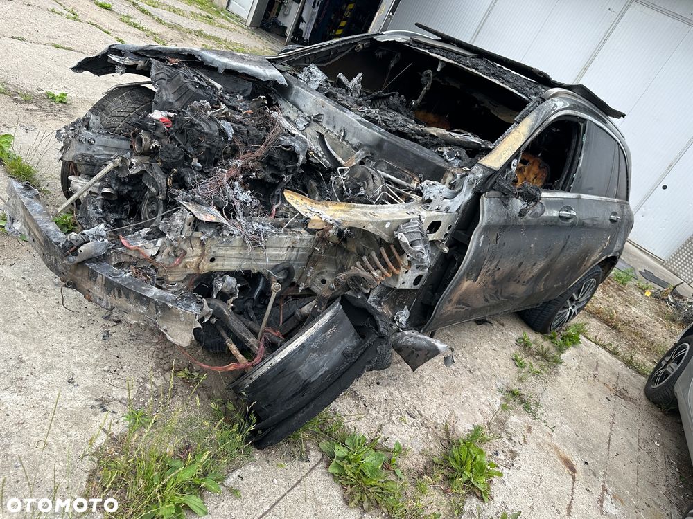 Mercedes GLC 300  4matic 2020r  karoseria dokumenty dowód - 4