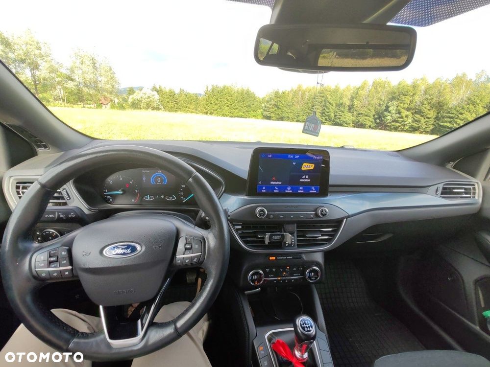 Ford Focus 2.0 EcoBlue Active Business - 25