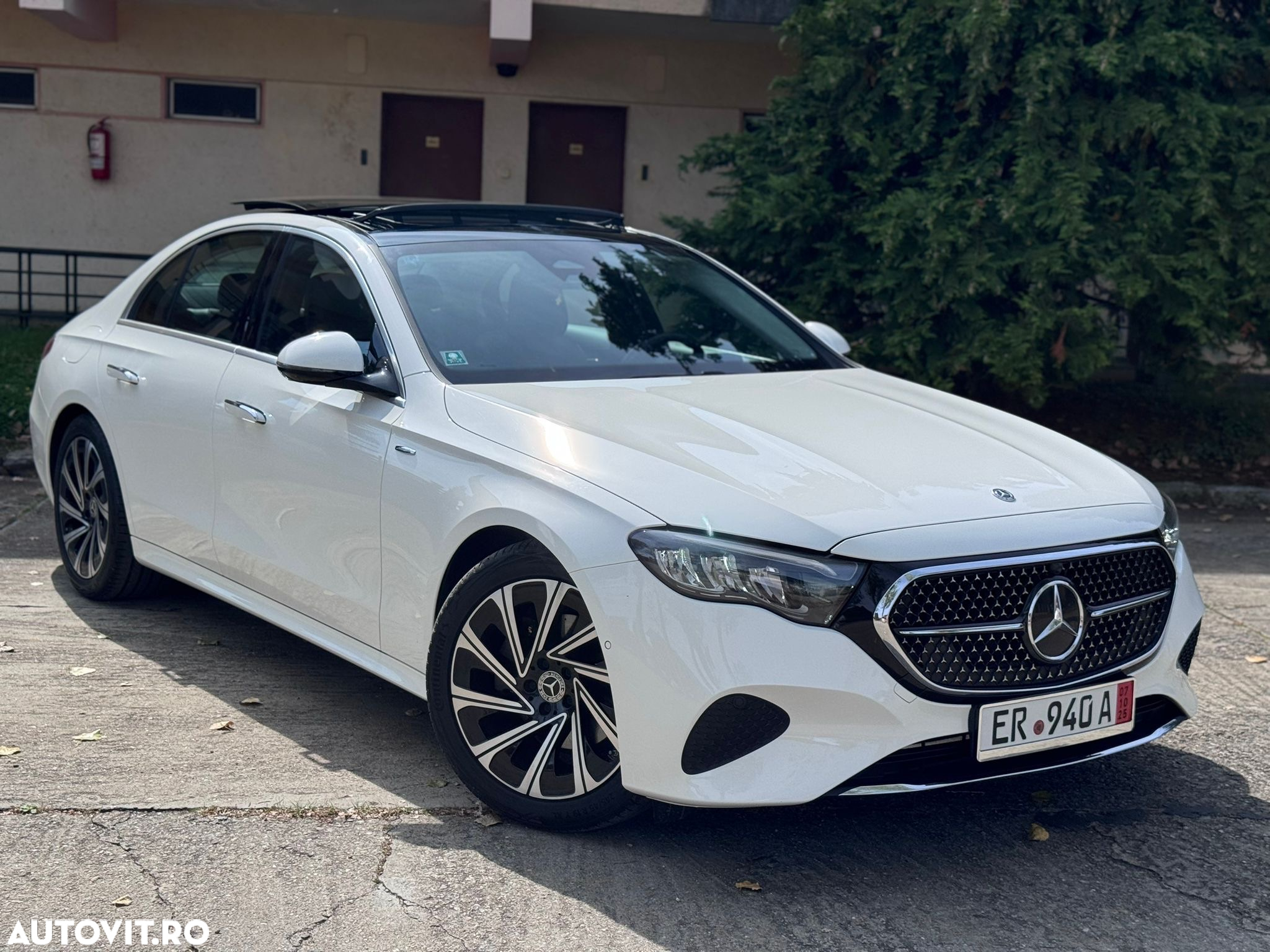 Mercedes-Benz E - 2