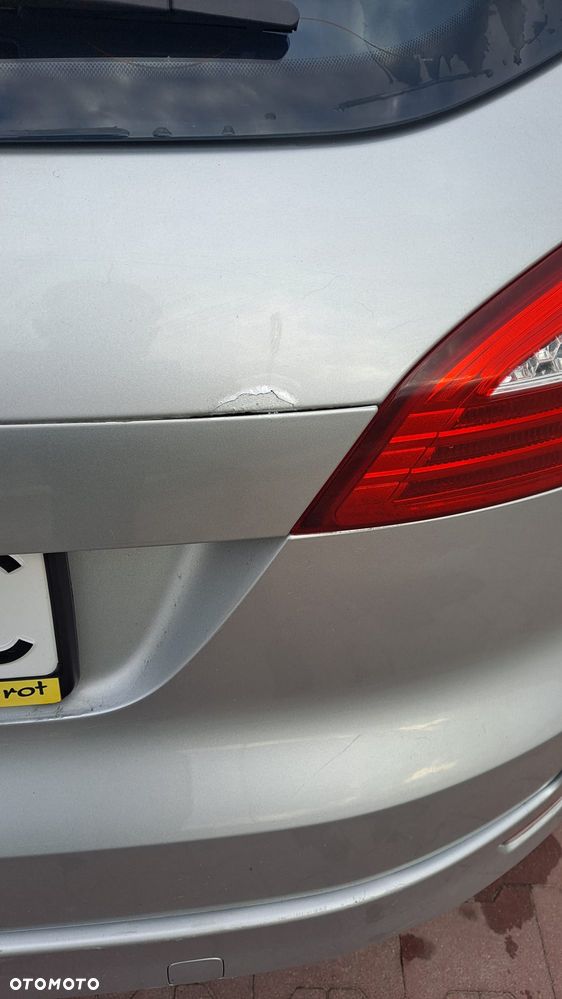 Ford Mondeo 2.0 TDCi Silver X Plus - 32