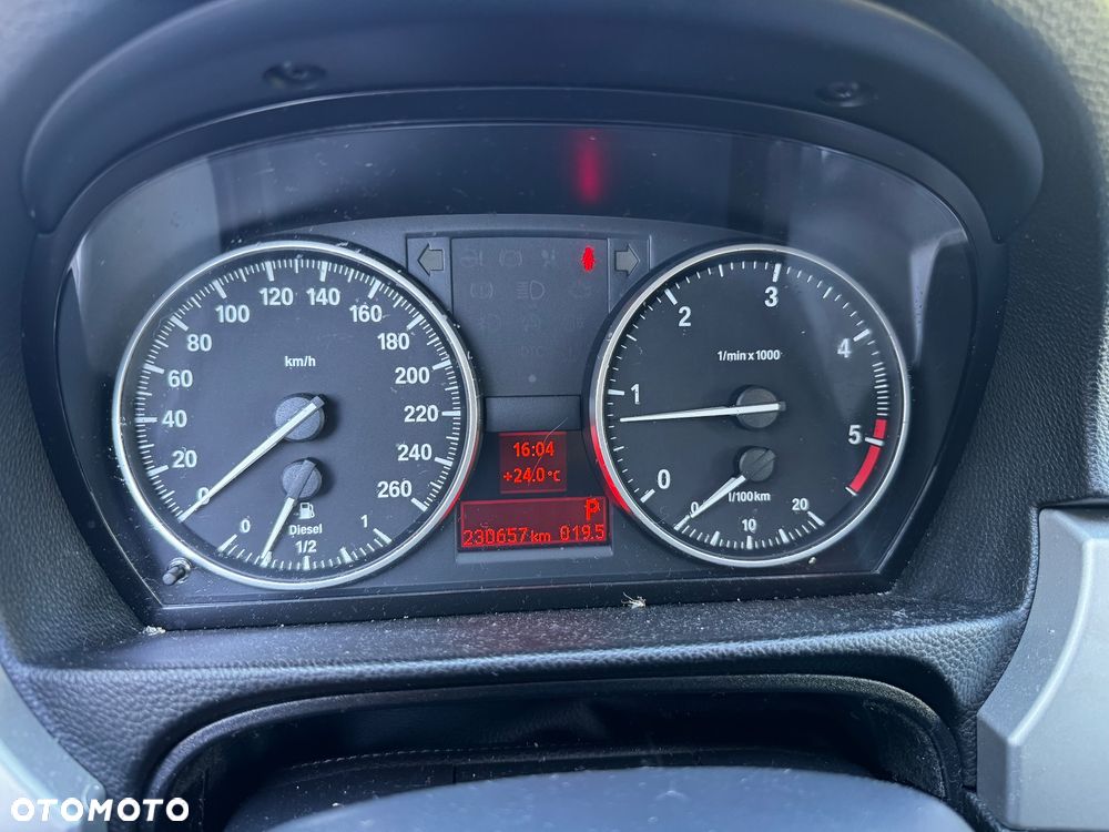 BMW Seria 3 320d DPF - 6