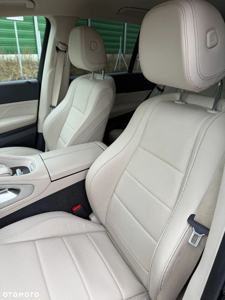 Mercedes-Benz GLE 300 d 4-Matic - 7