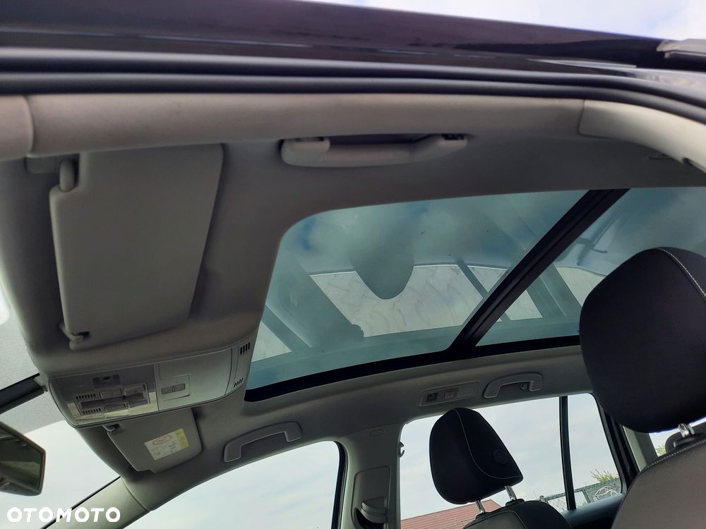 Volkswagen Golf 1.6 TDI DPF Comfortline - 16