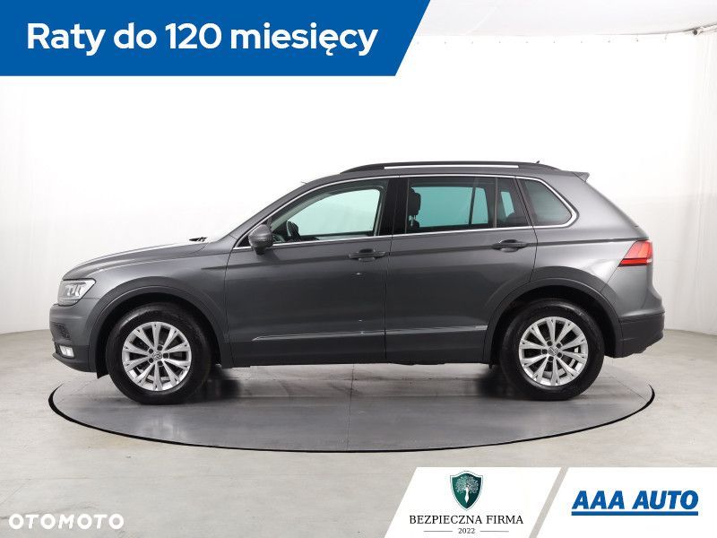 Volkswagen Tiguan - 3
