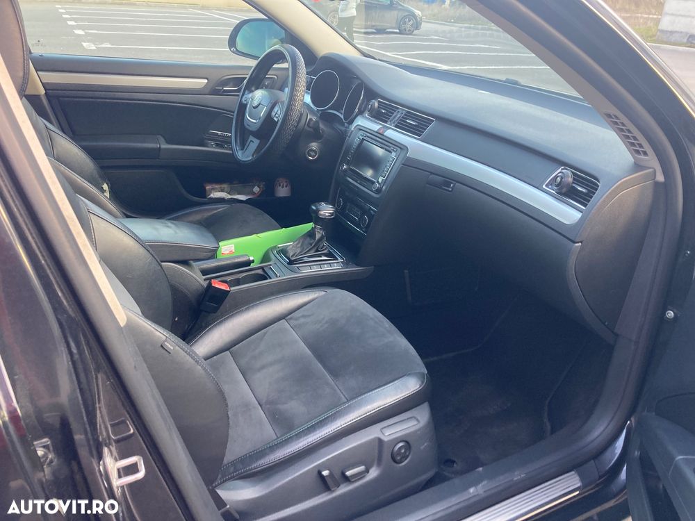 Skoda Superb 2.0 TDI DSG Elegance - 2