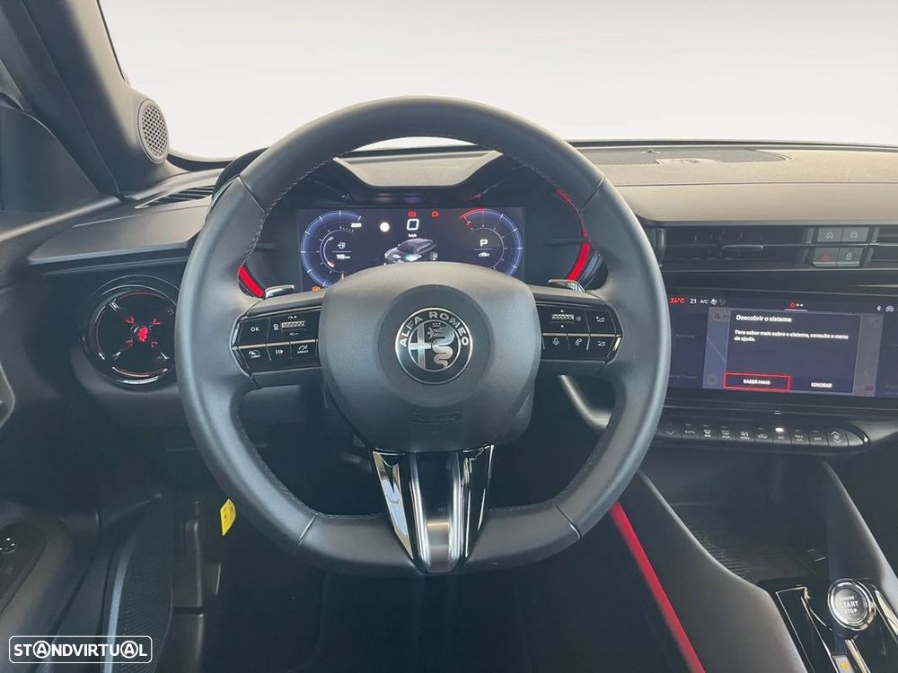 Alfa Romeo Junior 1.2 Speciale eDCT6 - 13