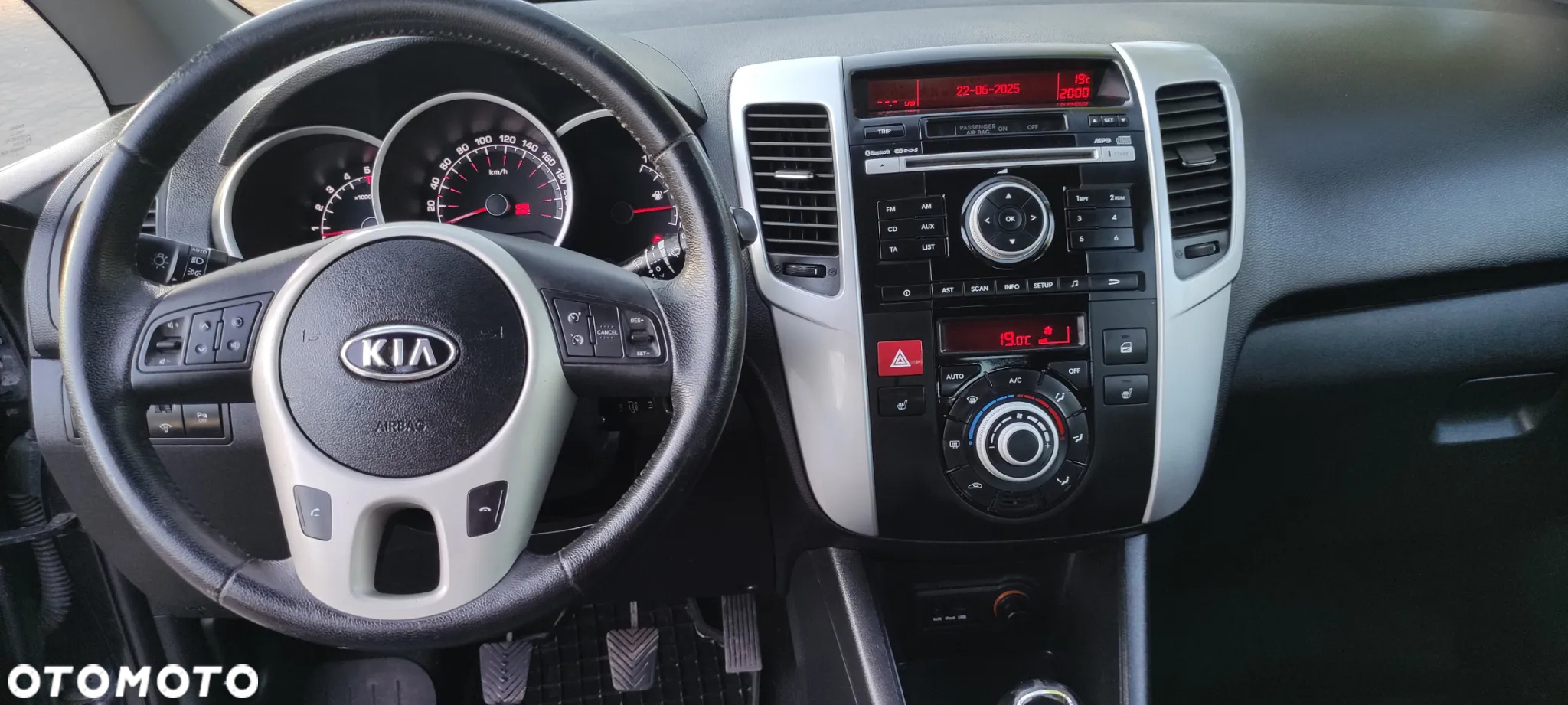 Kia Venga 1.6 L - 15