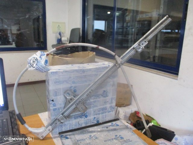 Elevador Sem Motor 8200162708 RENAULT MASTER 2002 2.2DCI 90CV 2P BRANCO FE - 2