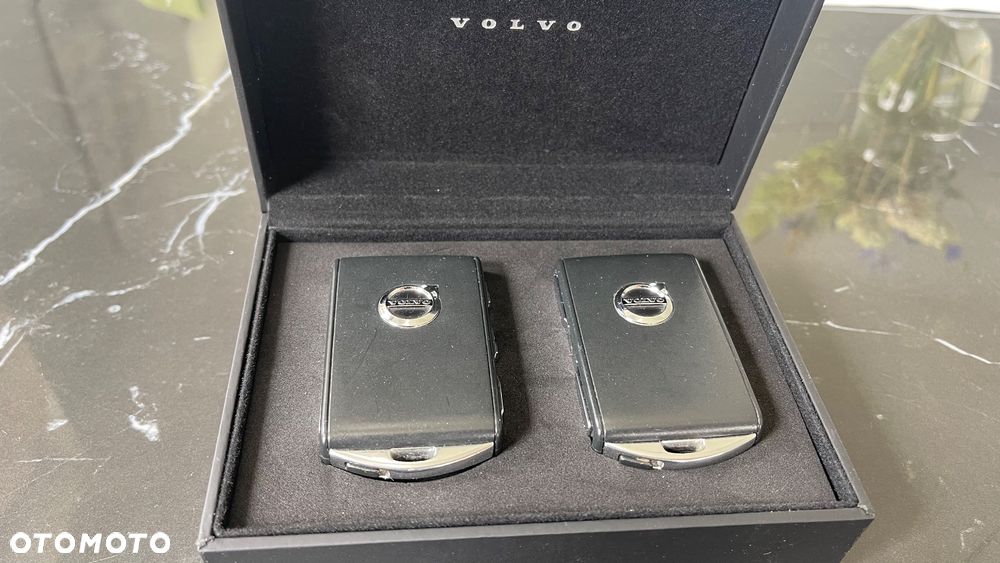 Volvo V90 D4 Momentum - 26