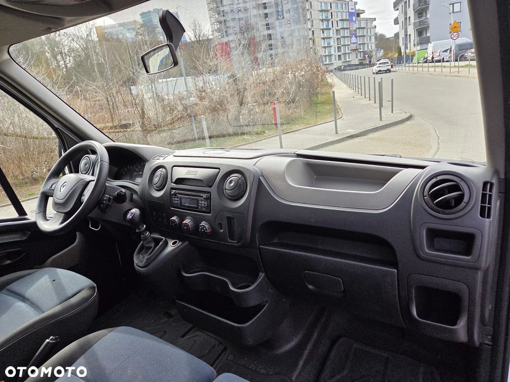 Renault Master - 11