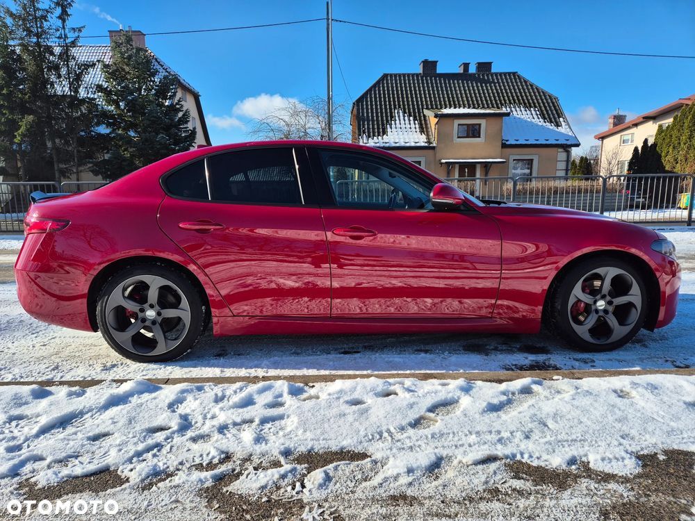 Alfa Romeo Giulia 2.2 D Turbo Super - 12
