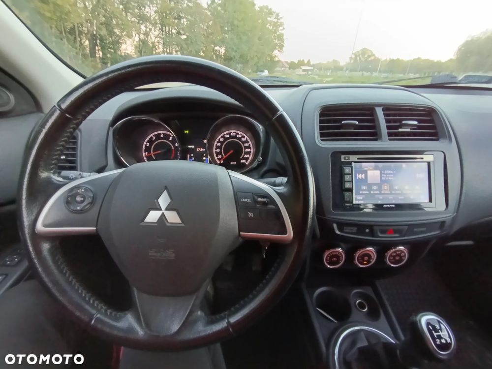Mitsubishi ASX 1.6 Active - 14