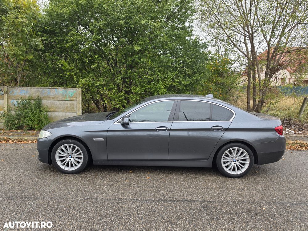 BMW Seria 5 520d AT - 4