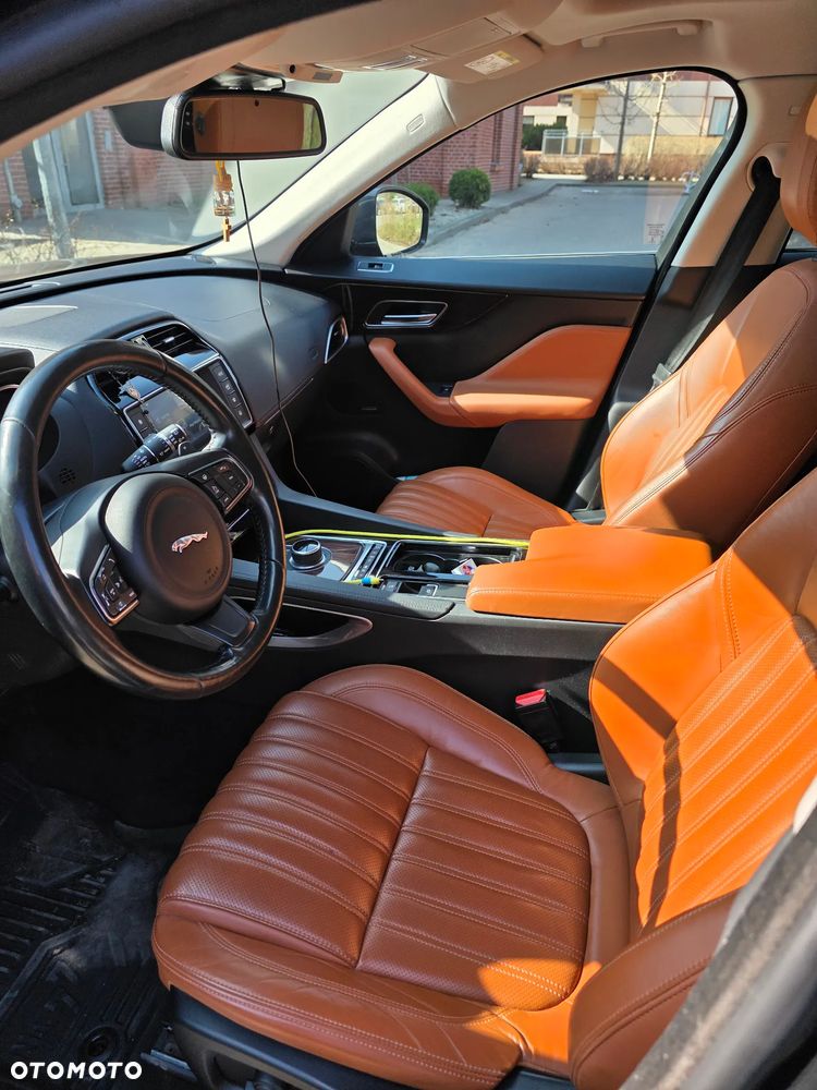 Jaguar F-Pace 2.0 i4D AWD Prestige - 8