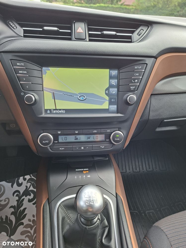 Toyota Avensis - 6