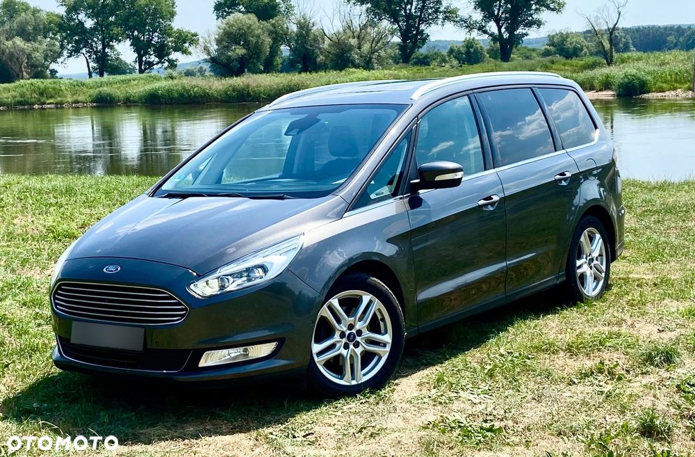 Ford Galaxy - 8