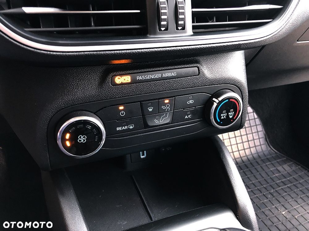 Ford Focus - 16