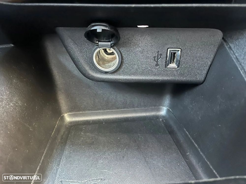 Opel Corsa 1.5 D Elegance - 54