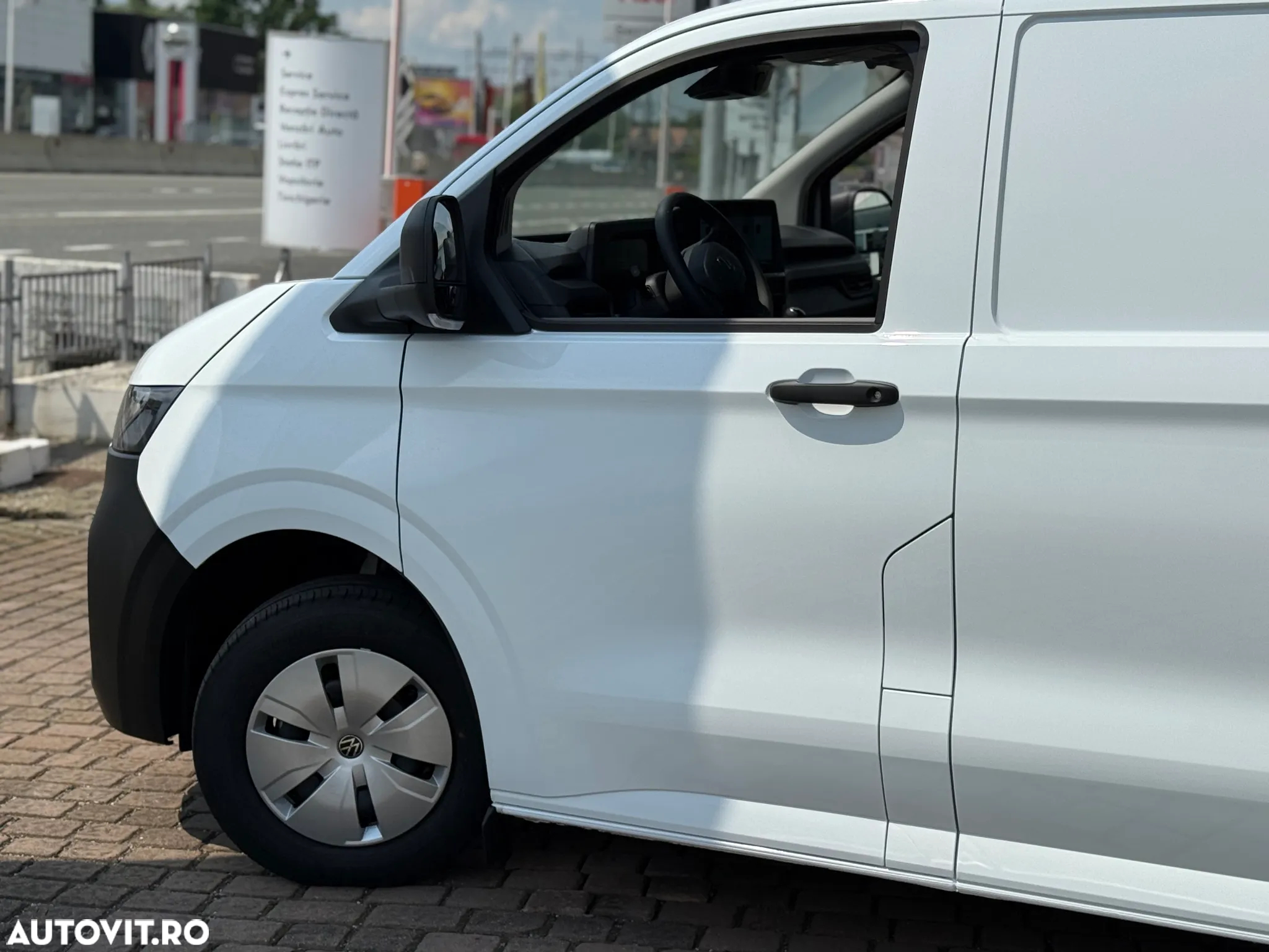 Volkswagen Transporter - 9