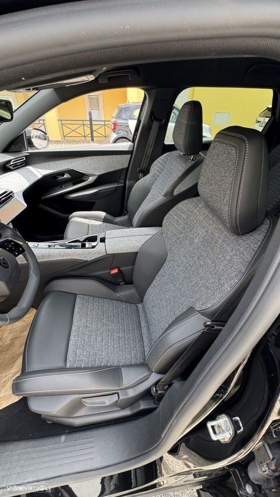 Peugeot 5008 1.2 Hybrid Allure e-DCS6 - 10