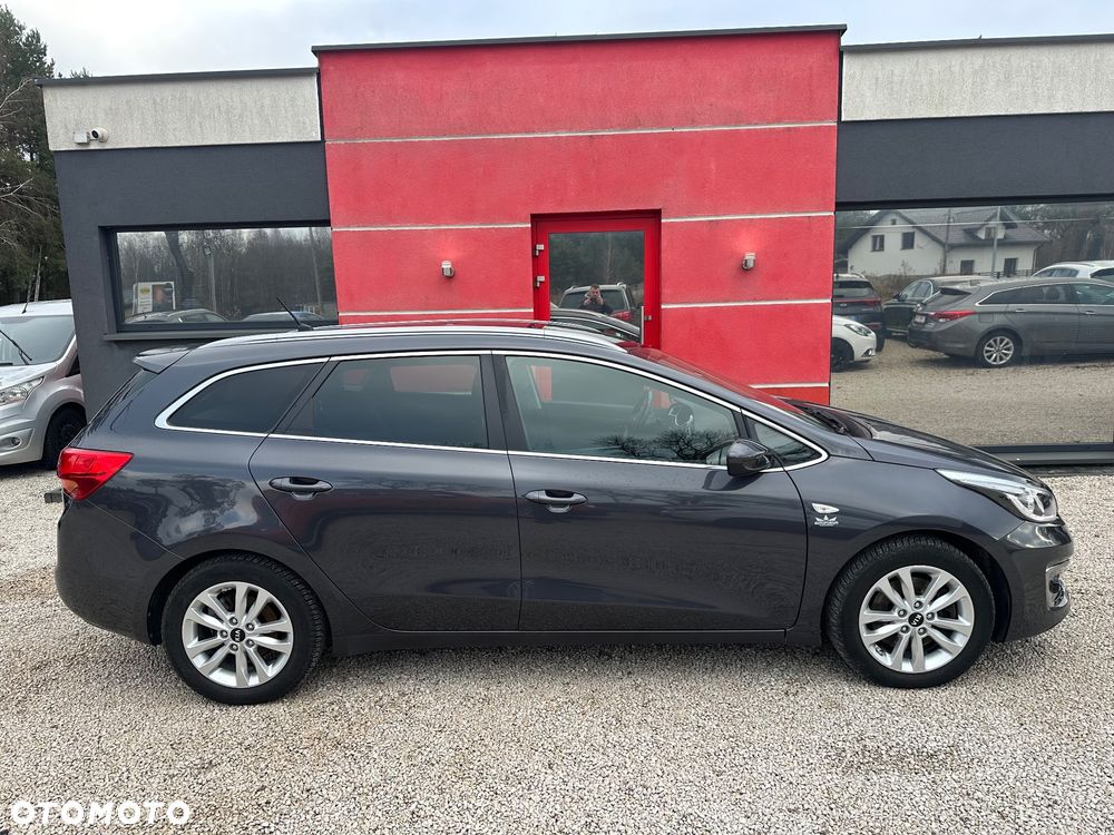 Kia Ceed 1.6 GDI Dream Team Edition - 8