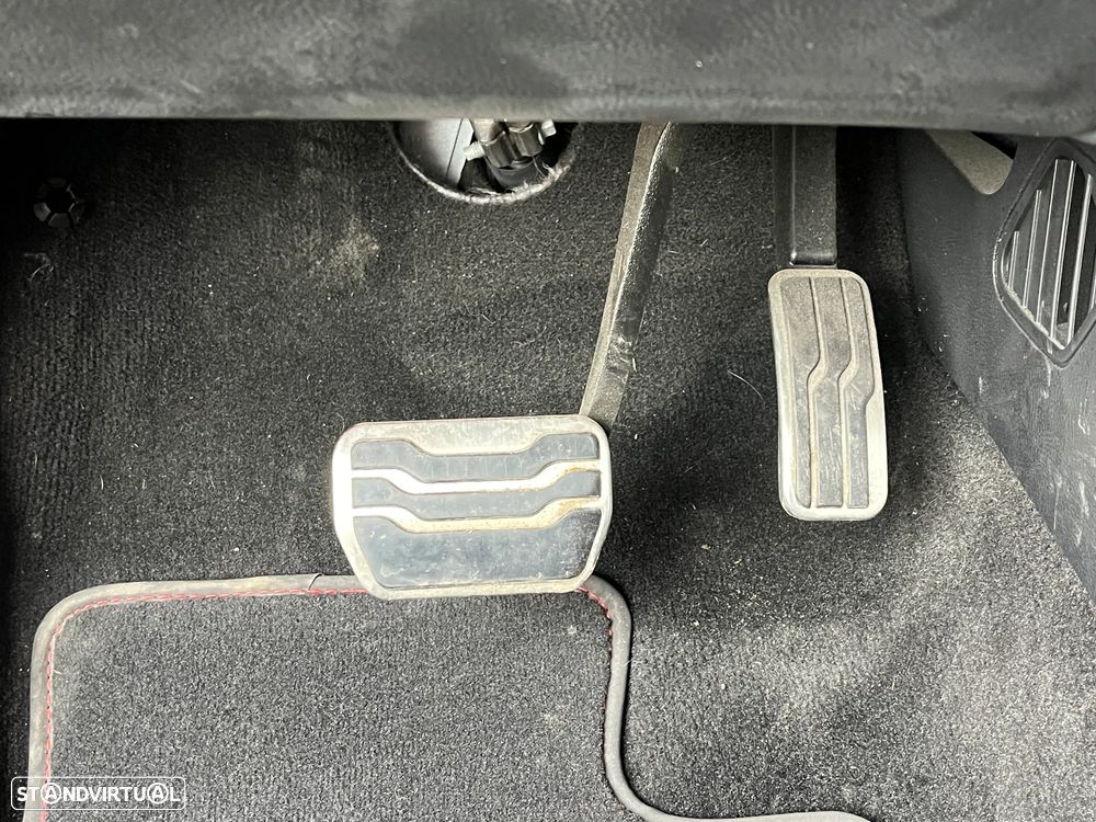 Ford S-Max 2.0 TDCi ST-Line Powershift - 32