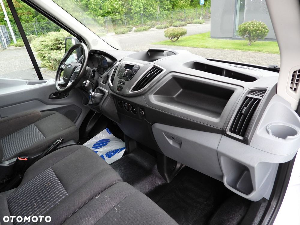 Ford TRANSIT WYWROTKA PODWÓJNA KABINA DOKA 6 MIEJSC TEMPOMAT KLIMATYZACJA BLIŹNIACZE KOŁA  170KM - 38