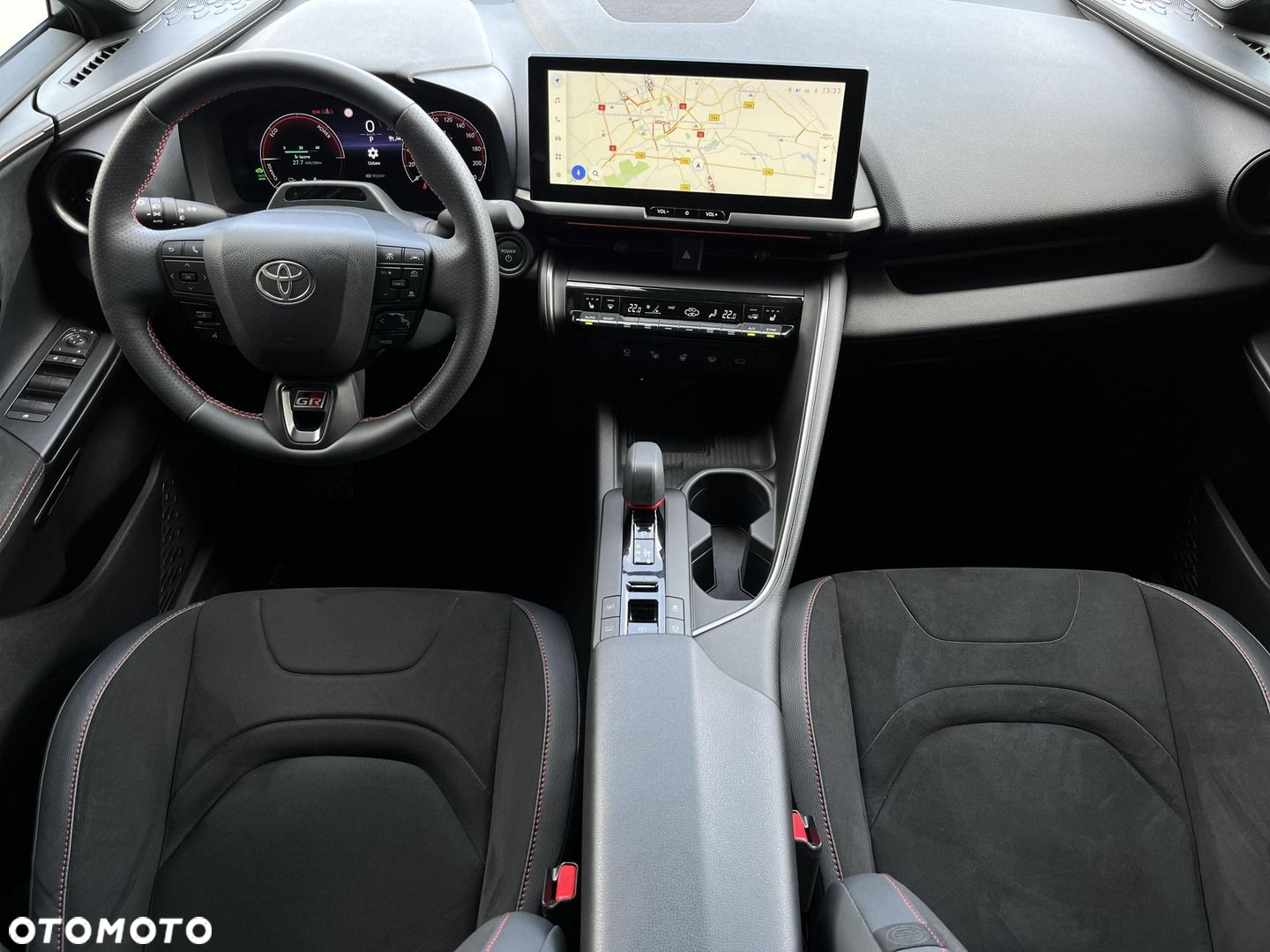 Toyota C-HR - 16