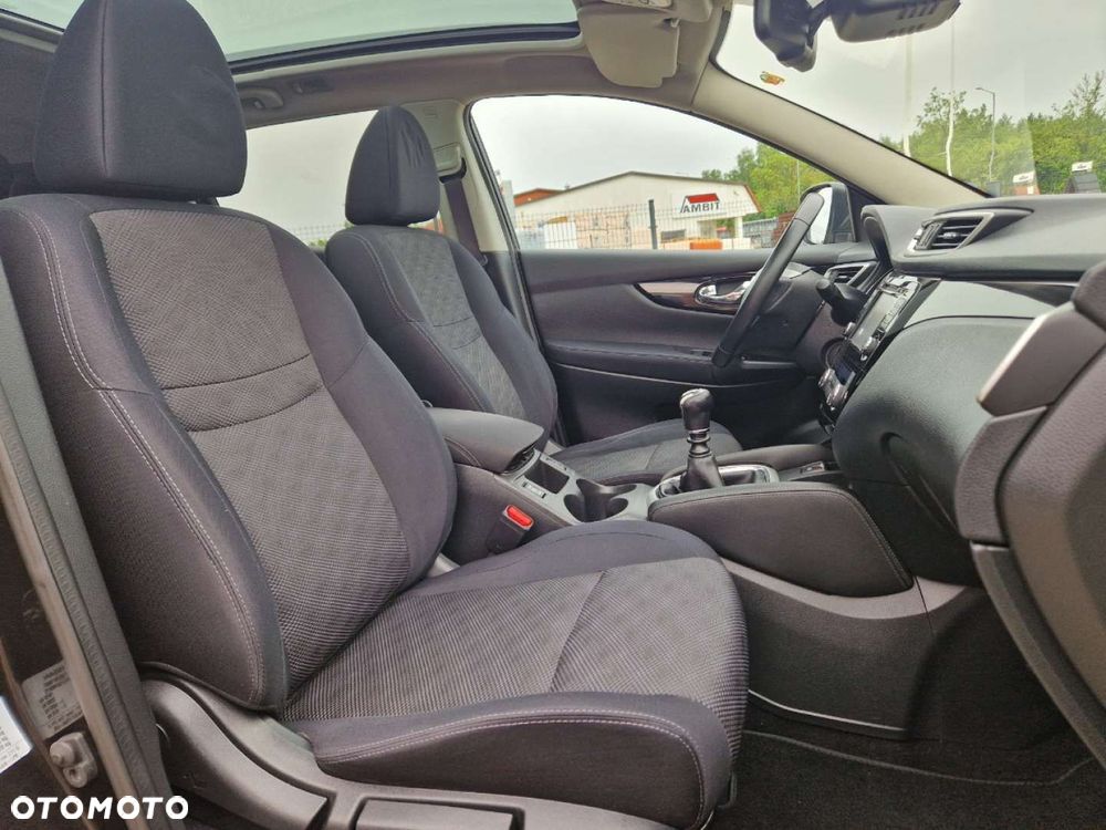 Nissan Qashqai 1.5 dCi Tekna - 24