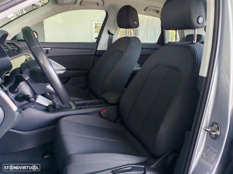 Audi Q3 45 TFSIe S tronic — fotografia 8