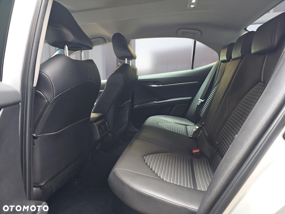 Toyota Camry 2.5 Hybrid Prestige CVT - 10