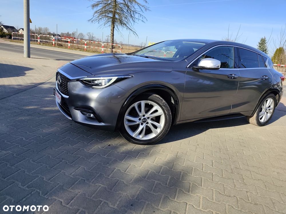 Infiniti Q30 1.5d Premium - 11
