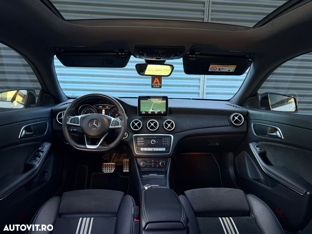Mercedes-Benz CLA 200 7G-DCT AMG Line - 14