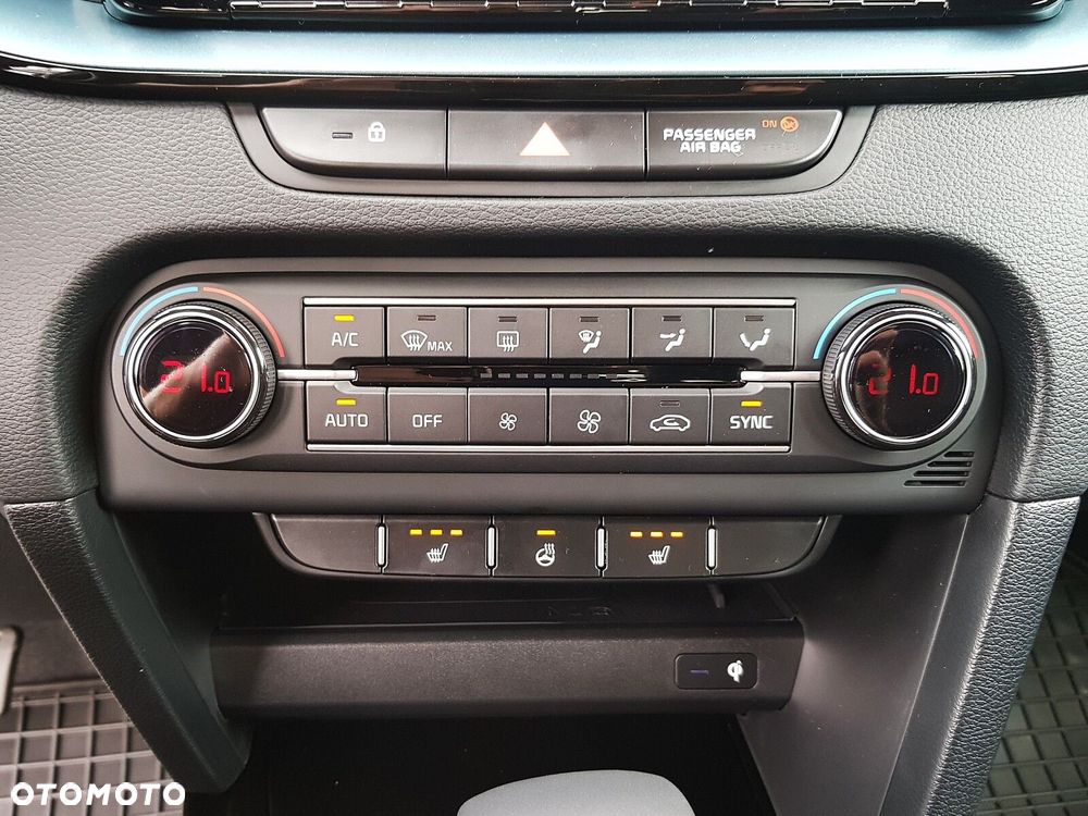 Kia XCeed 1.6 T-GDI Tribute DCT - 20