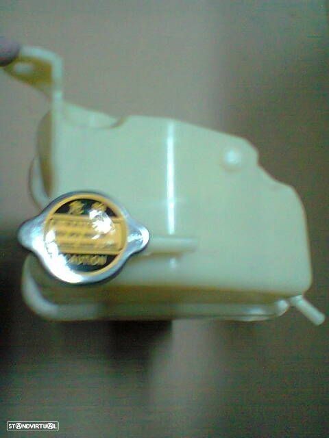 Depósito água re refrigeração do motor Mitsubishi L400 Space gear (novo) - 1