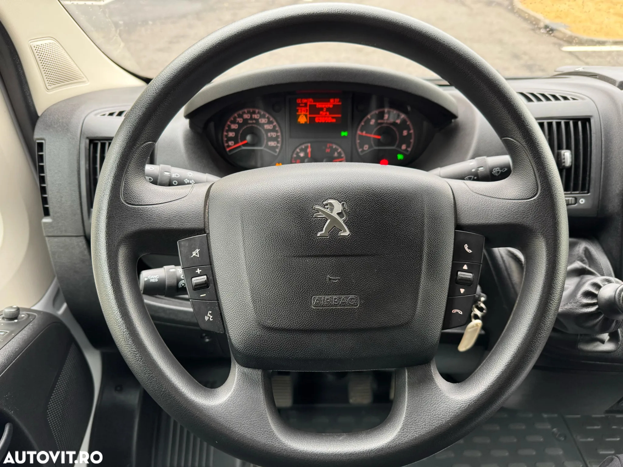Peugeot Boxer L4H3 2.2 BlueHDi 17m3 - 13