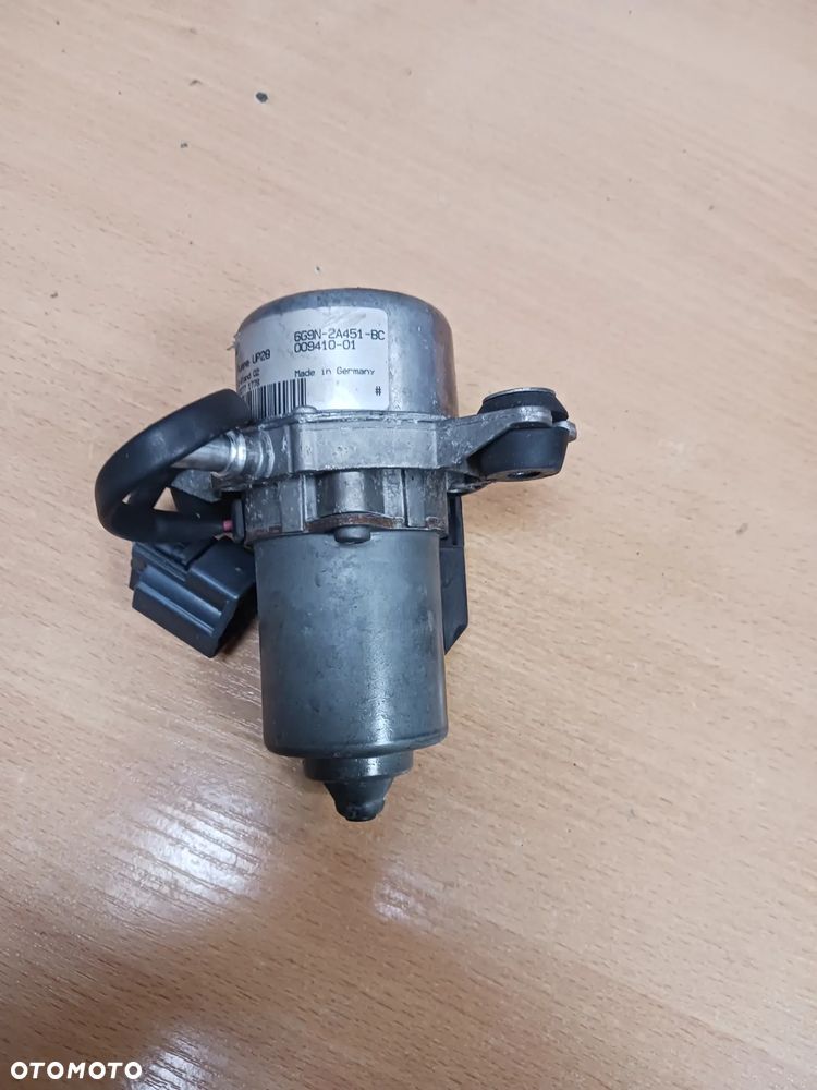 Pompa vacuum podcisnienia Volvo S80 V70 2.5 T 6G9N-2A451-BC