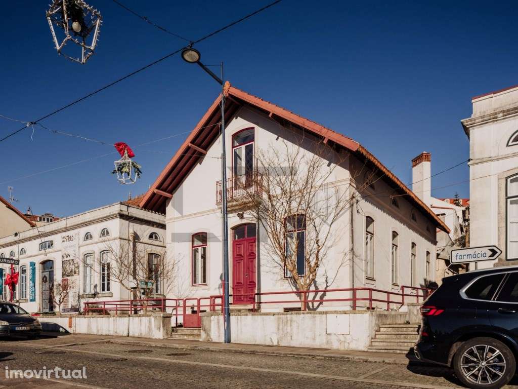 Charmosa Moradia Histórica Totalmente Remodelada e Premiada, no Cor... - Grande imagem: 4/48