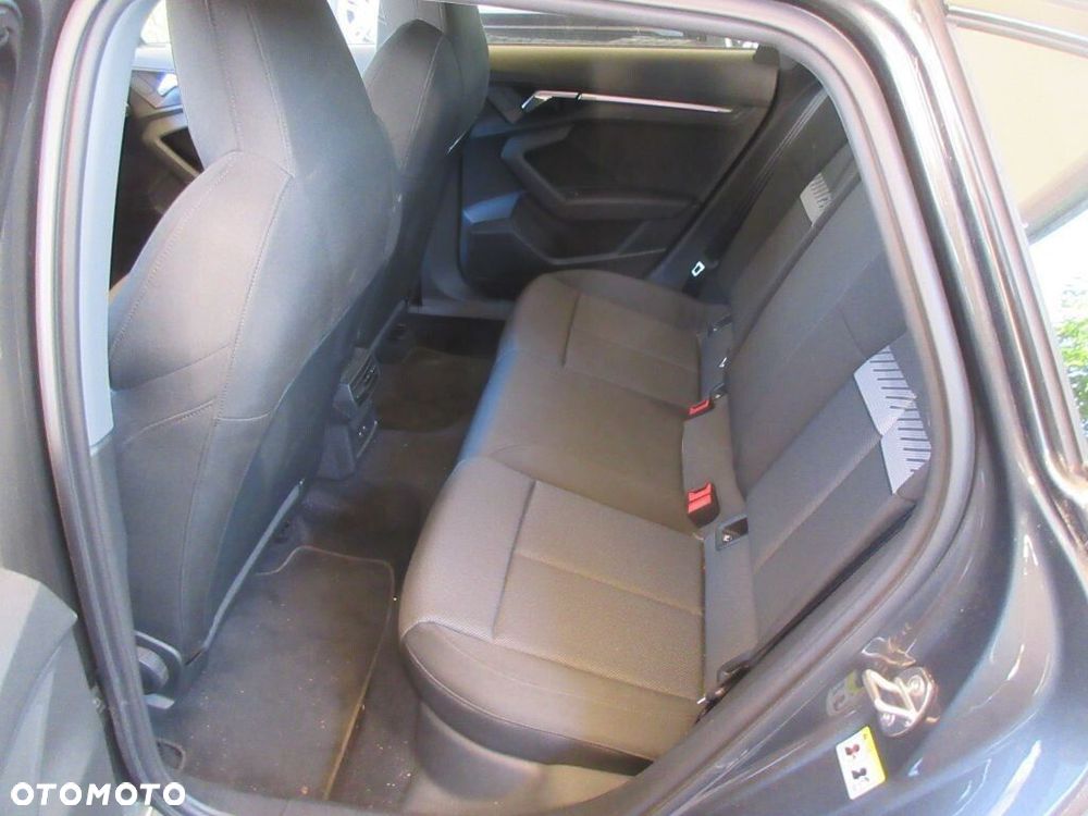 Audi A3 Sportback - 7