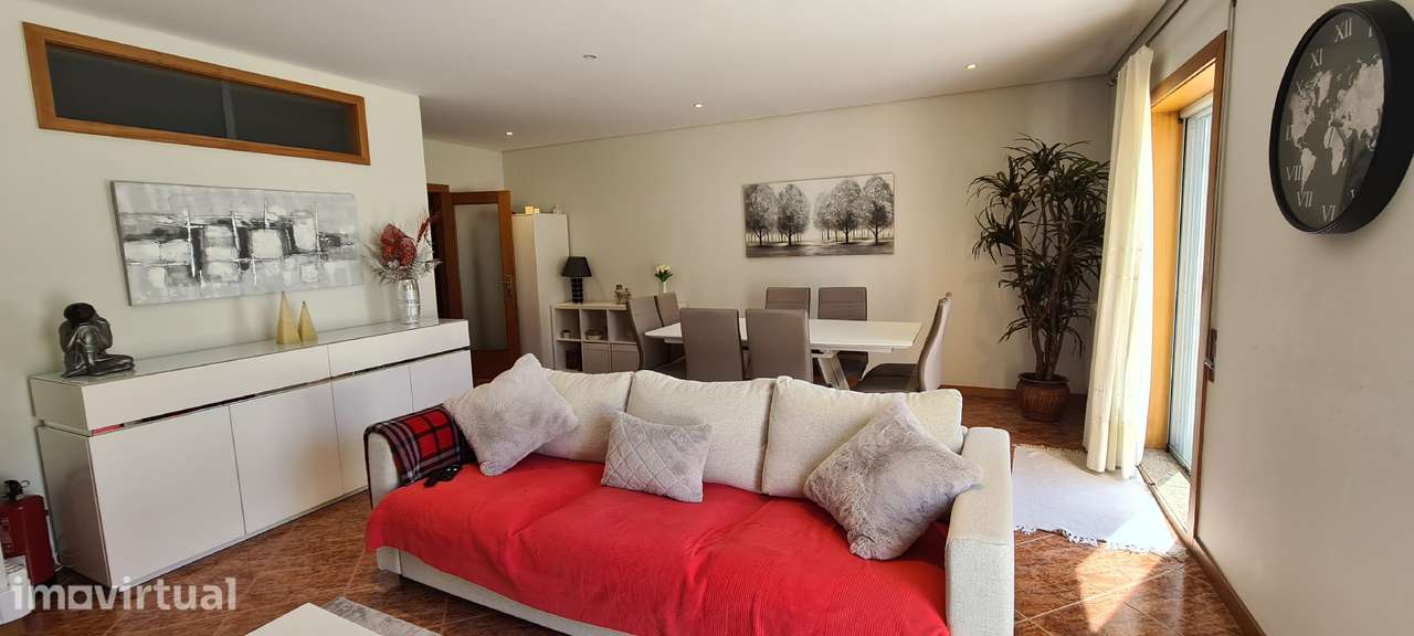 1235_01 Apartamento T2 com terraço para venda - Vila do Conde - Grande imagem: 2/14