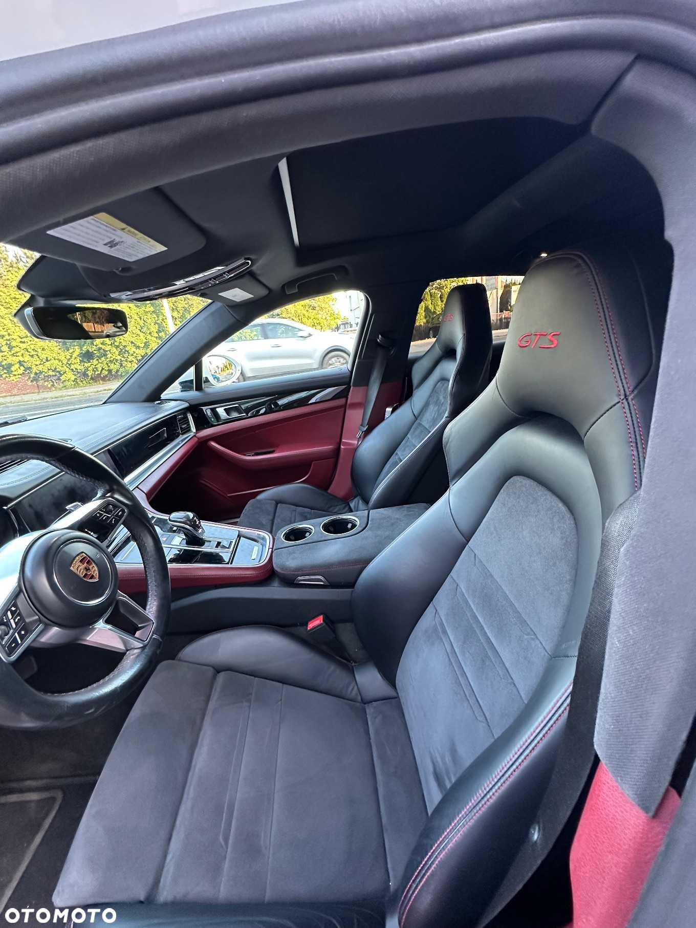 Porsche Panamera Standard - 26