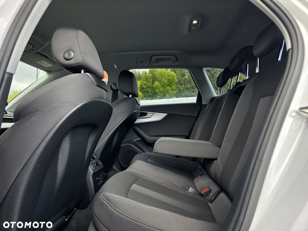 Audi A4 Avant - 8