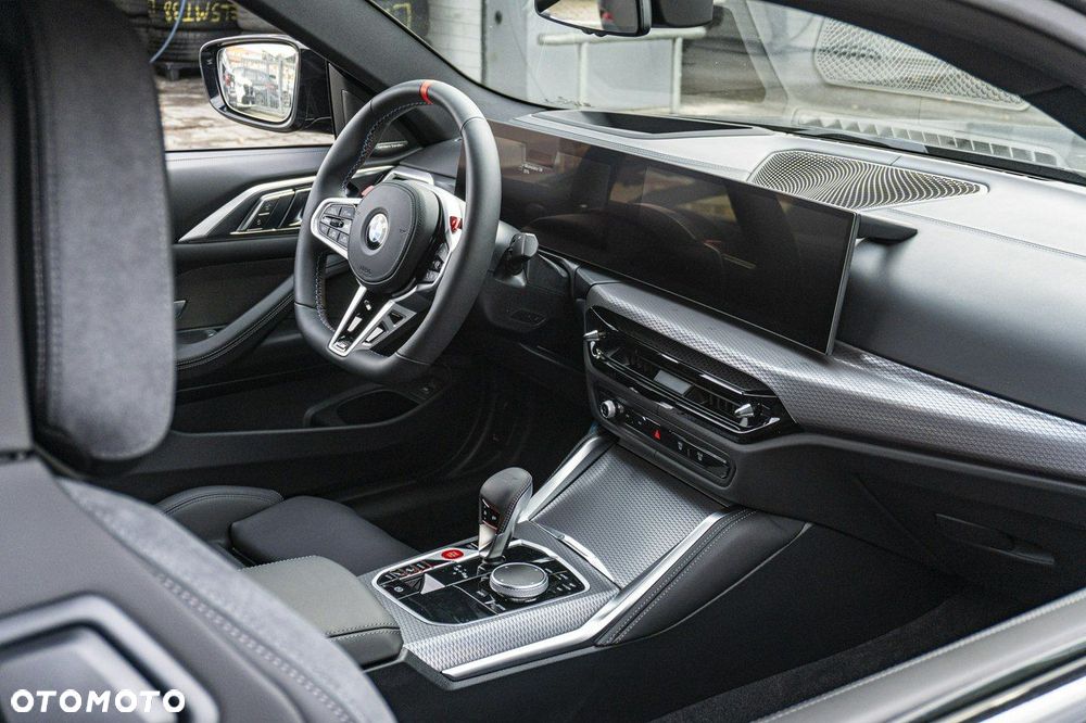 BMW M4 Competition M xDrive - 21