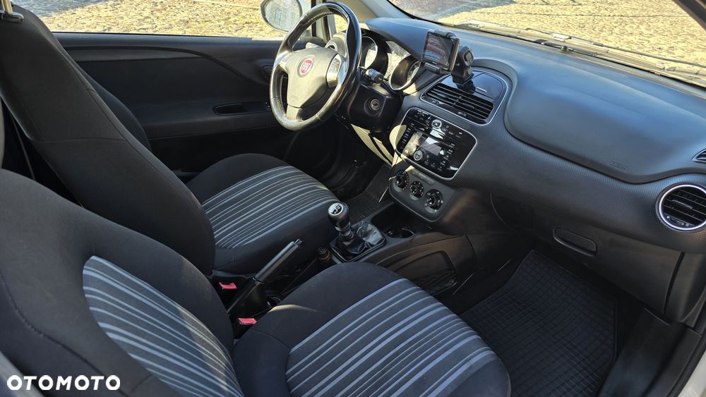 Fiat Punto 1.4 Easy S&S Euro6 - 11