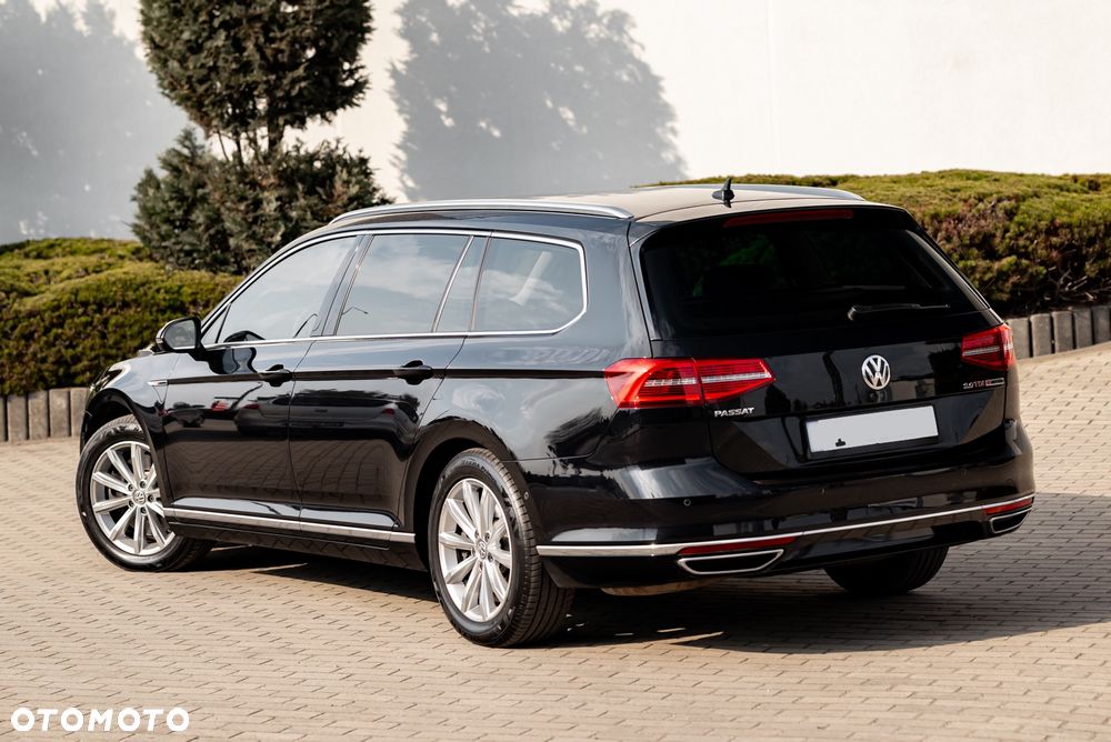 Volkswagen Passat 2.0 TDI SCR 4Motion DDG Highline - 9