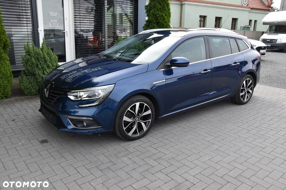 Renault Megane ENERGY TCe 160 EDC BOSE EDITION - 4